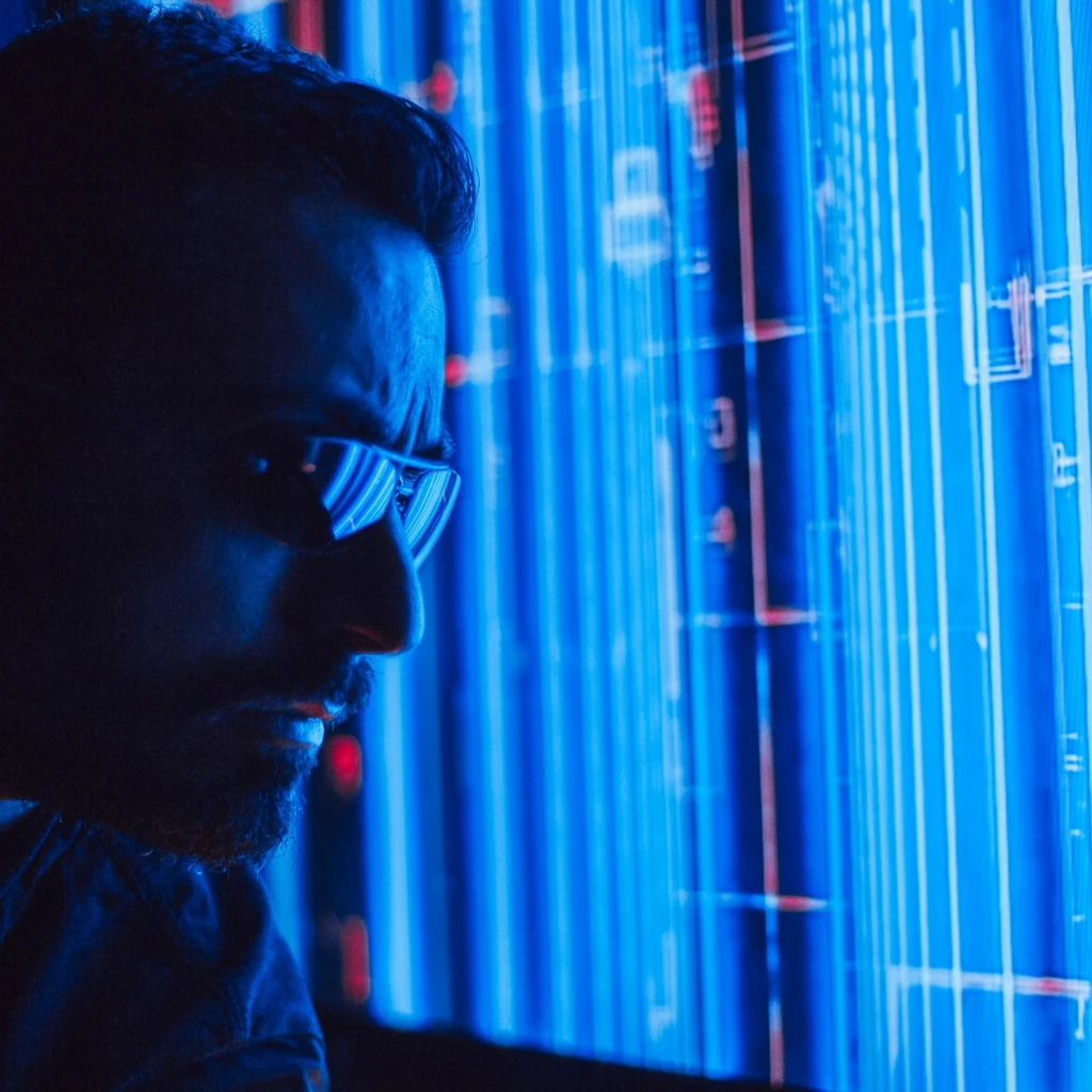 Behind the Scenes: The Measures SentiCell Takes for Ultimate Smartphone Security and Anonymity